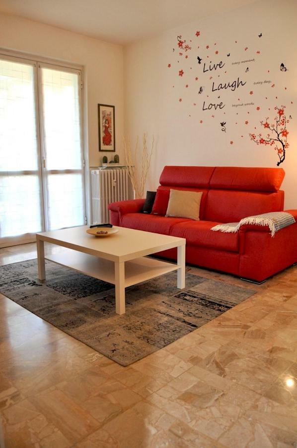 La Casa Di Sarita Apartamento Pavia Exterior foto